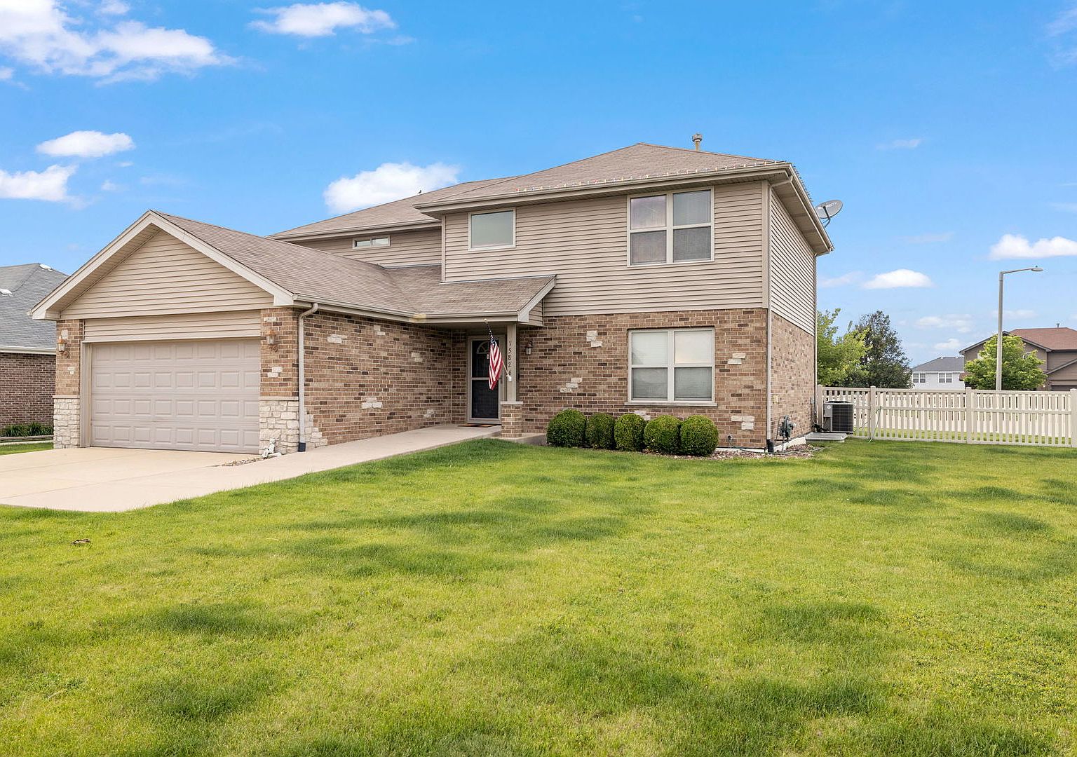 y♡ 15826 Chippewa Ln, Manhattan, IL 60442 | MLS #12463054 | Zillow
