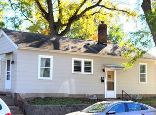 1002 Rochester Ave, Iowa City, IA 52245