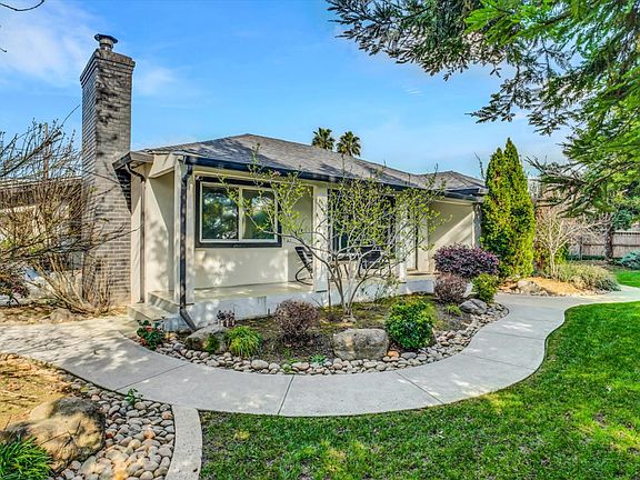 4th image of 2331 E Woodson Rd