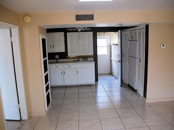 5th image of 468 S Paseo Lobo