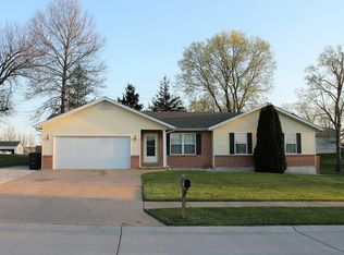 288 Shellbark Dr, Troy, MO 63379