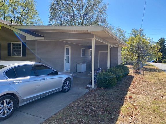 3rd image of 3042 W 16th St