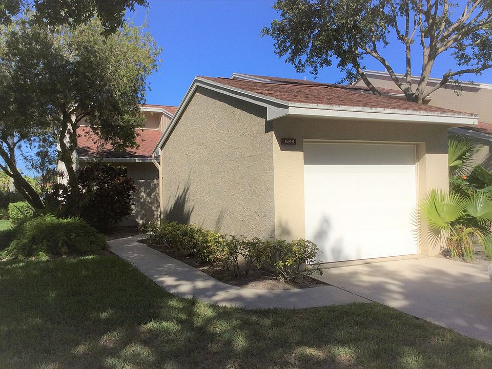 1st image of 1644 SW Crossings Cir