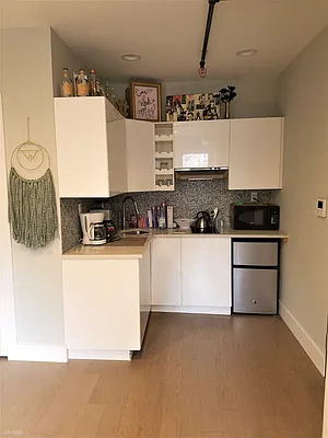 Rented by Corcoran | media 15