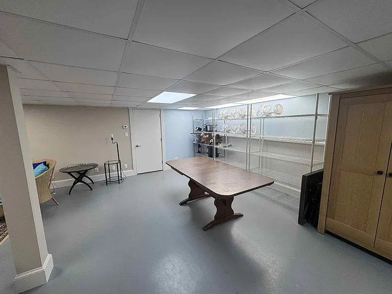 16 Richards Dr — Photo 35