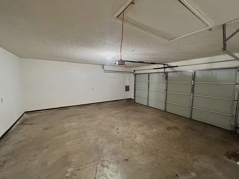 112 N Grand Fork Dr — Photo 31