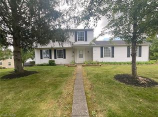 5497 Celeste View Dr, Stow, OH 44224