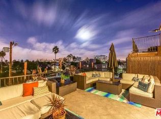 2610 Pacific Ave, Venice, CA 90291
