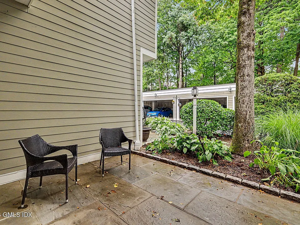 333 Palmer Hill Rd #1B