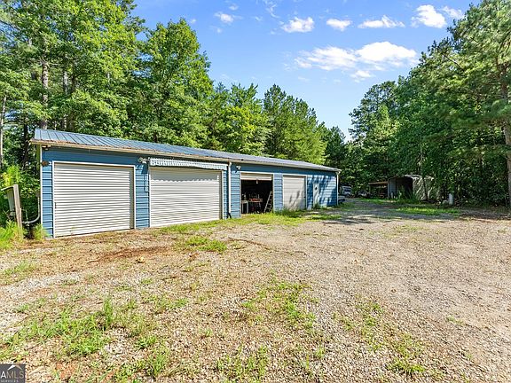 3rd image of 7095 Cogburn Rd