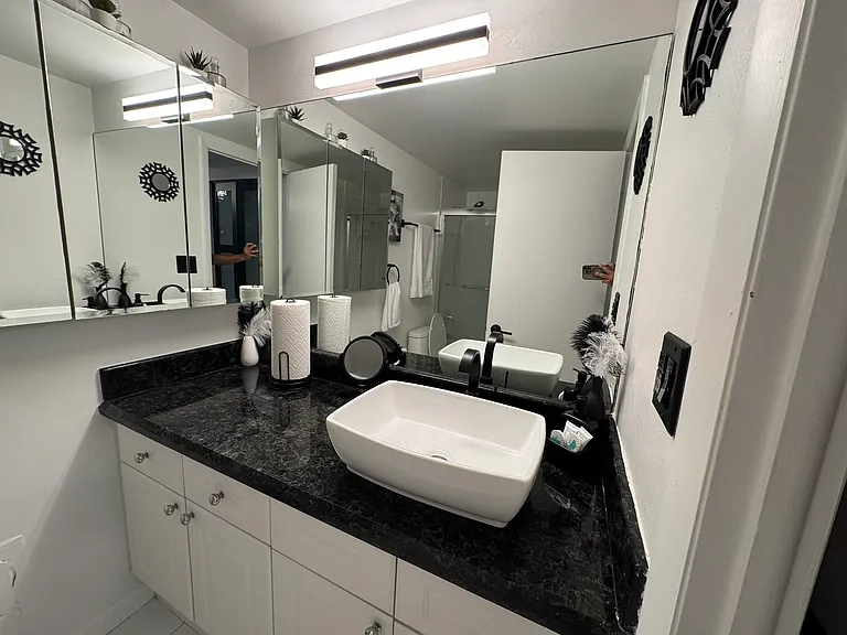 2301 Collins Ave #817 — Photo 66