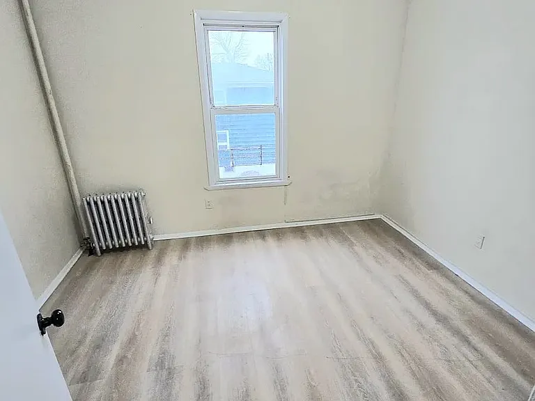 615 S 17th St #1 — Photo 5