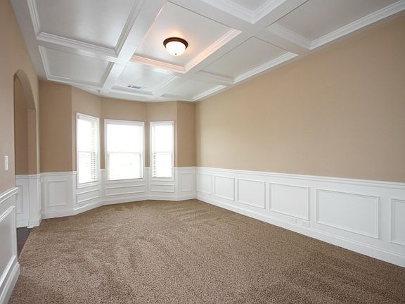 5th image of 202 Wind River Dr