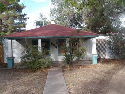 906 1st St, Tularosa, NM, 88352