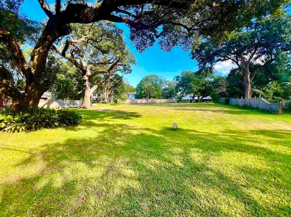 1017 Fairnie Ave, Pensacola, FL 32503