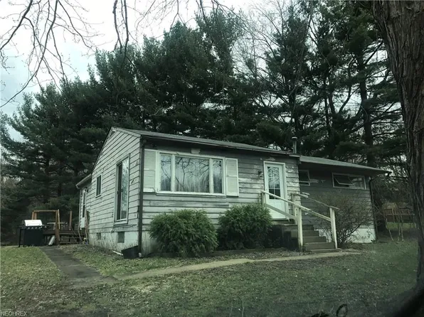 3722 Blake Rd, Ashtabula, OH 44004