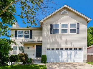 109 Hollow Creek Dr, Saint Peters, MO 63376