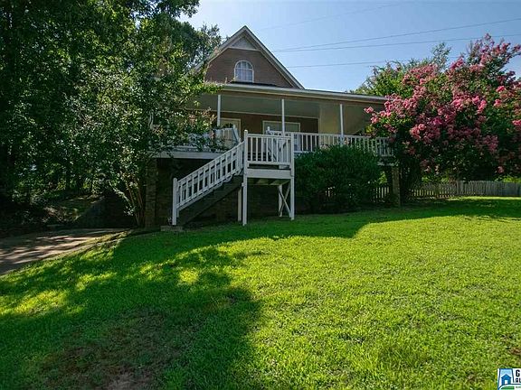 3rd image of 2424 Joseph Cir
