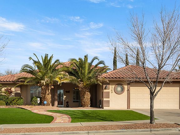 2nd image of 1349 Desert Canyon Dr