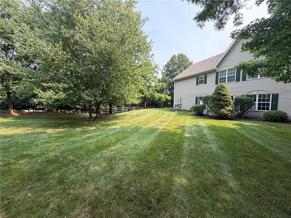 1 bed, 2.0 bath, 1263 sqft, $3,000 — Photo 3