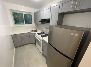 66-10 Grand Central Pkwy #1A, Forest Hills, NY 11375