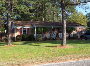 1941 Yacht Club Rd, Hayes, VA 23072