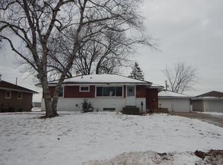 5925 Regent Ave N, Crystal, MN 55429