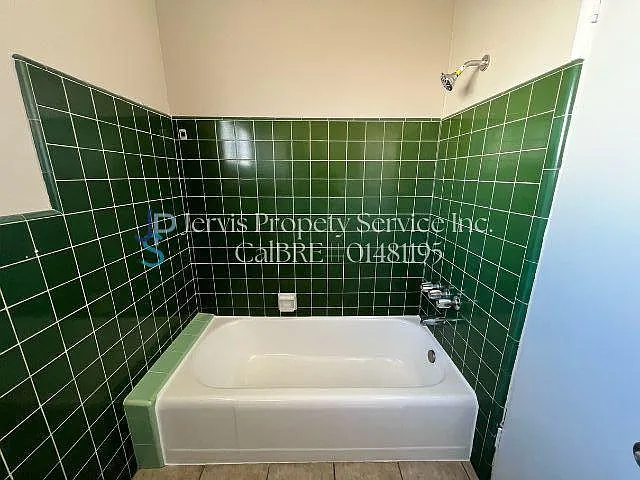 7534 Purdy Ave #E — Photo 5