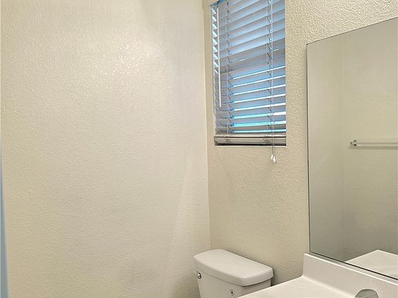 5th image of 1400 Ibizo St
