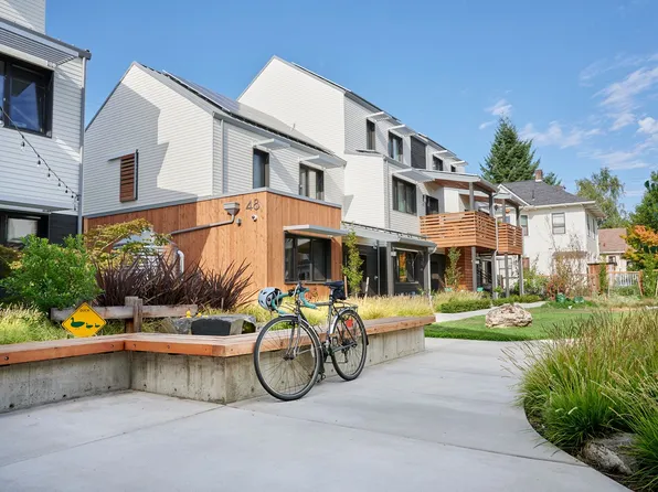 Tillamook Row - BCMC003, 28-48 NE Tillamook St #48D, Portland, OR 97212