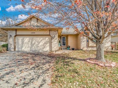 1324 S Hilltop Rd, Derby, KS, 67037