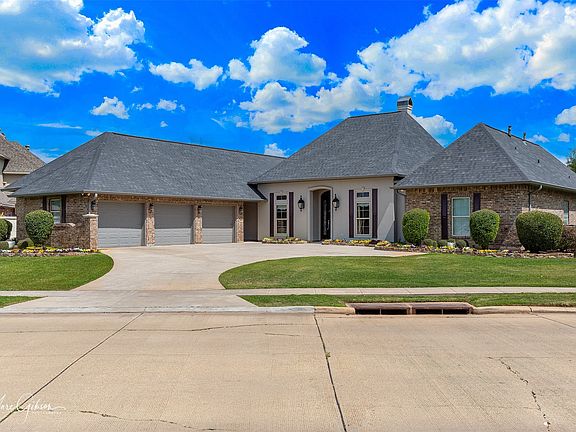 3rd image of 101 Stonebridge Blvd