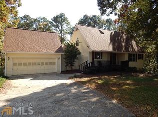 30 Bent Arrow Dr, Stockbridge, GA 30281