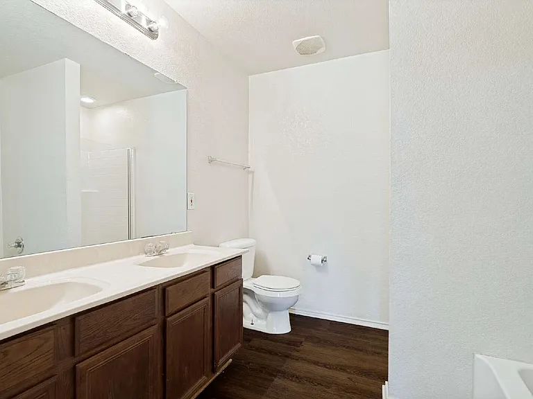 416 Bretts Way — Photo 11