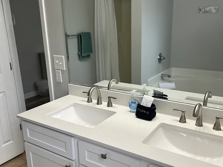 Bathroom #1 - double vanity, shower, and soaking tub