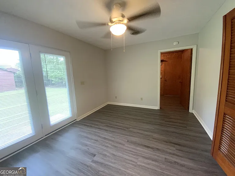 404 Marvin Ave — Photo 7