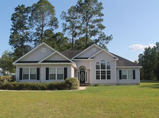 249 Charlton St, Jesup, GA 31545