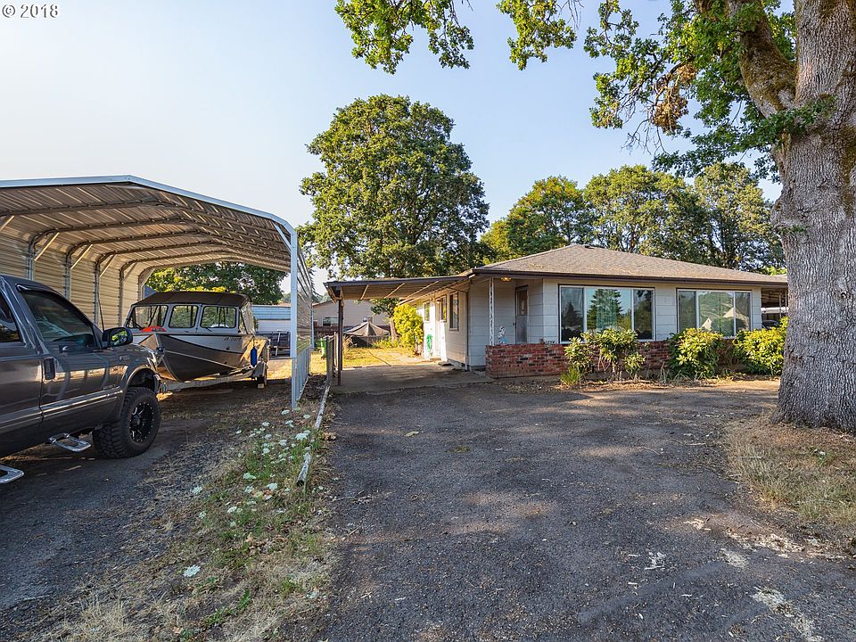 2nd image of 230 N Vernonia Rd