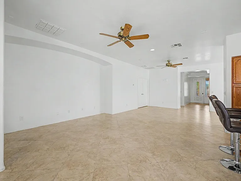 15235 W Windward Ave — Photo 7