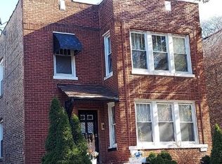 7951 S Clyde Ave, Chicago, IL 60617