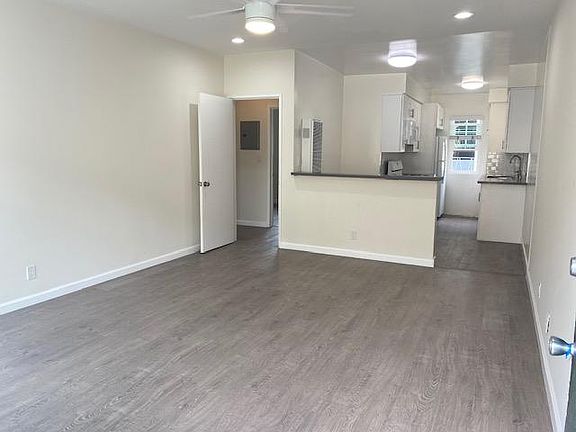 2nd image of 12770 Matteson Ave #6