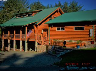 94081 Hilltop Dr, Gold Beach, OR 97444