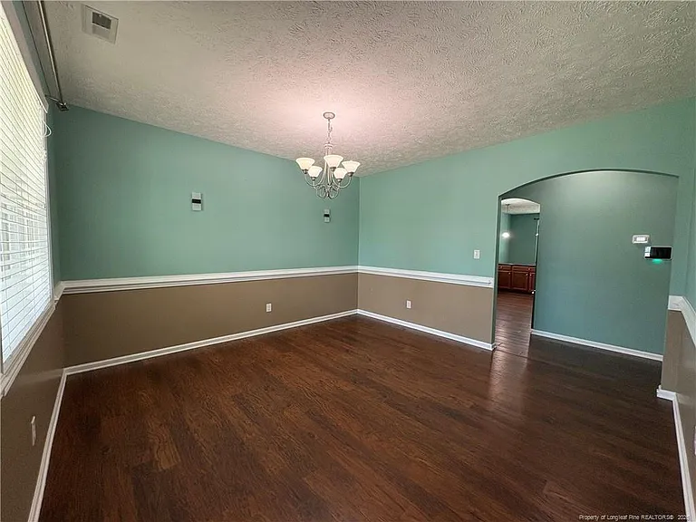 4007 Beaubien Dr — Photo 3
