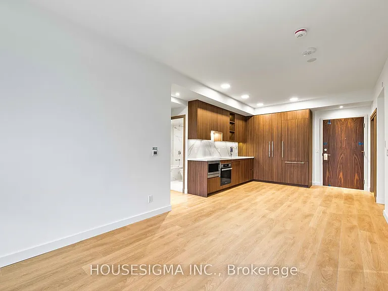 27 McMahon Dr #3306 — Photo 13