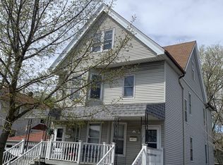 2821 S Ellen St #2823, Milwaukee, WI 53207