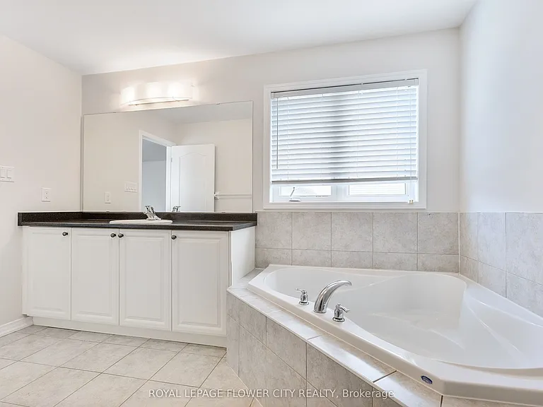 25 Munro Cir — Photo 28