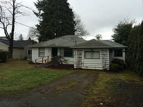 2nd image of 2368 SE 121st Ave