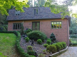 2302 Beulah Rd, Pittsburgh, PA 15235