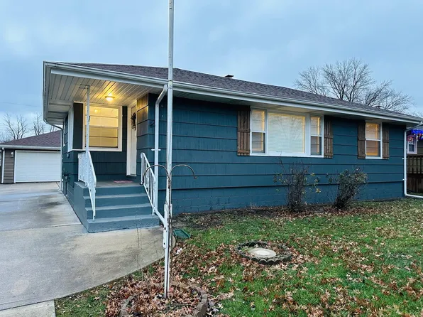 1417 N Woodlawn Ave, Griffith, IN 46319