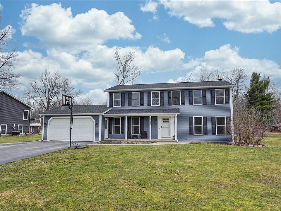 1st image of 1754 Apple Hollow Ln